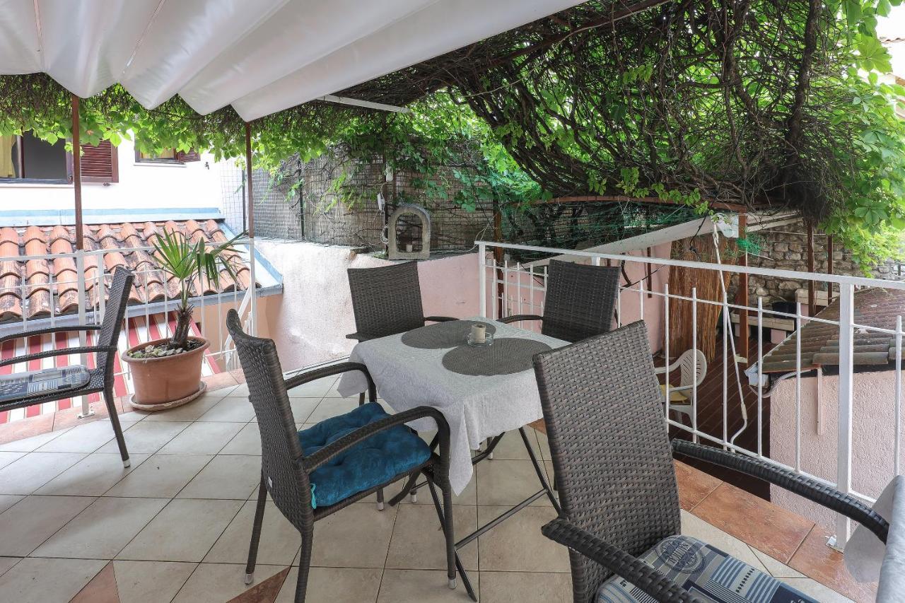 Apartamento Casa Di Nives Krk Town Exterior foto